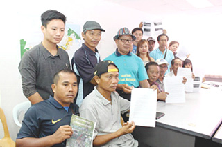 Pitas villagers rail against  prawn project expansion
